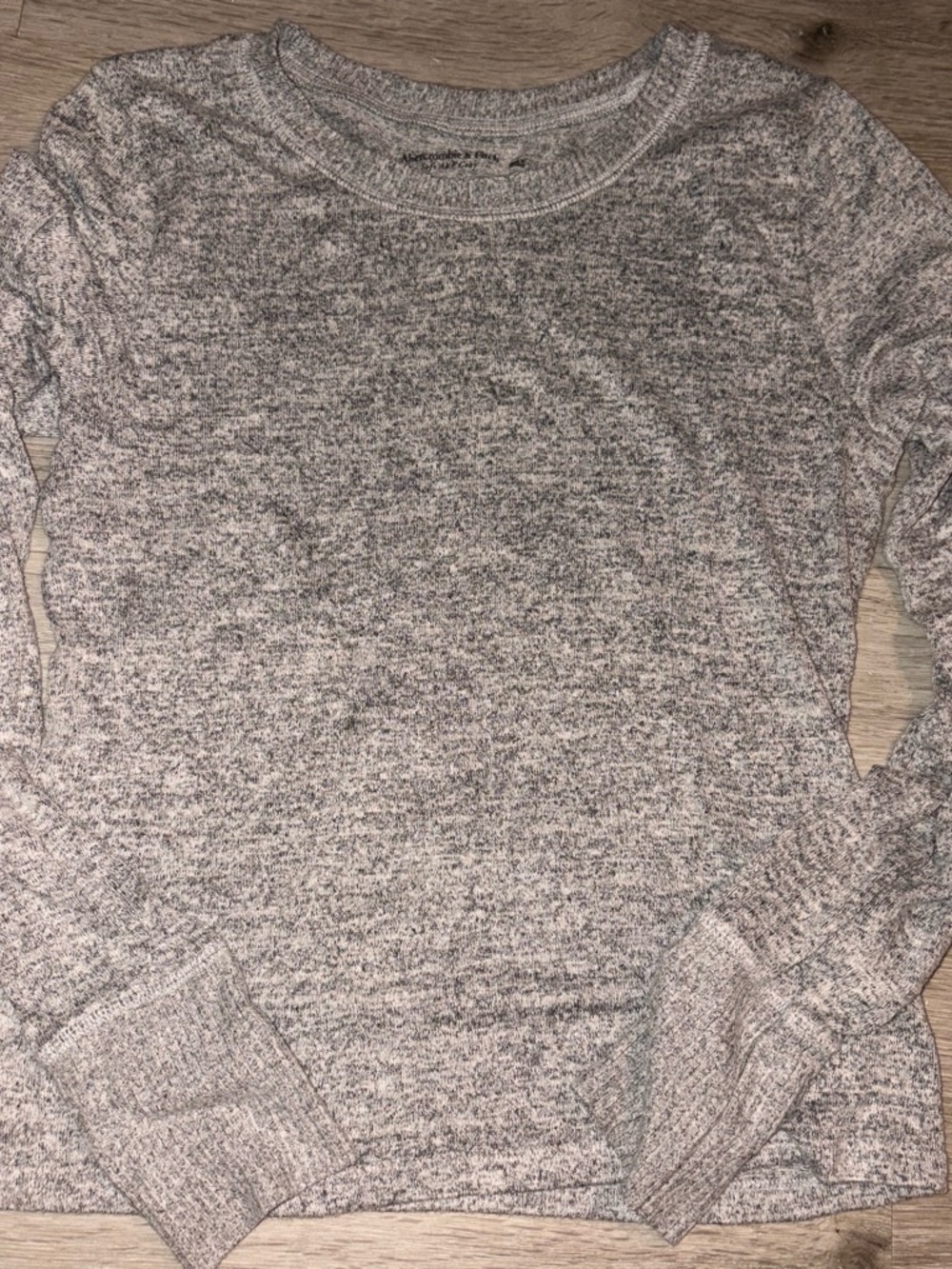 Abercrombie Cozy Women's Heather Gray Crewneck Knit Long Sleeve